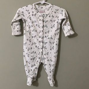Hanna Andersson Unicorn Pattern Snap Footie